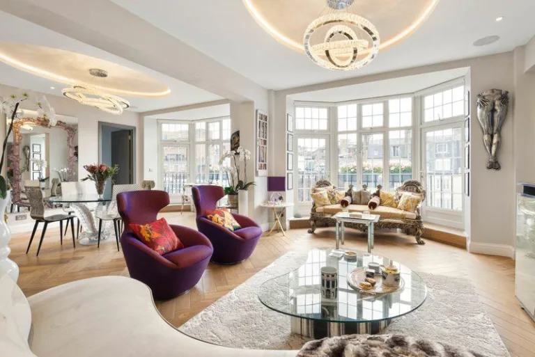 2 bedroom apartment for sale in Curzon St, Mayfair W1