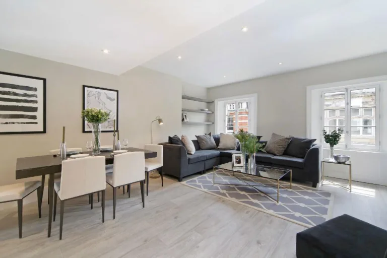 3 Bedroom Duplex, Maddox Street, Mayfair W1S